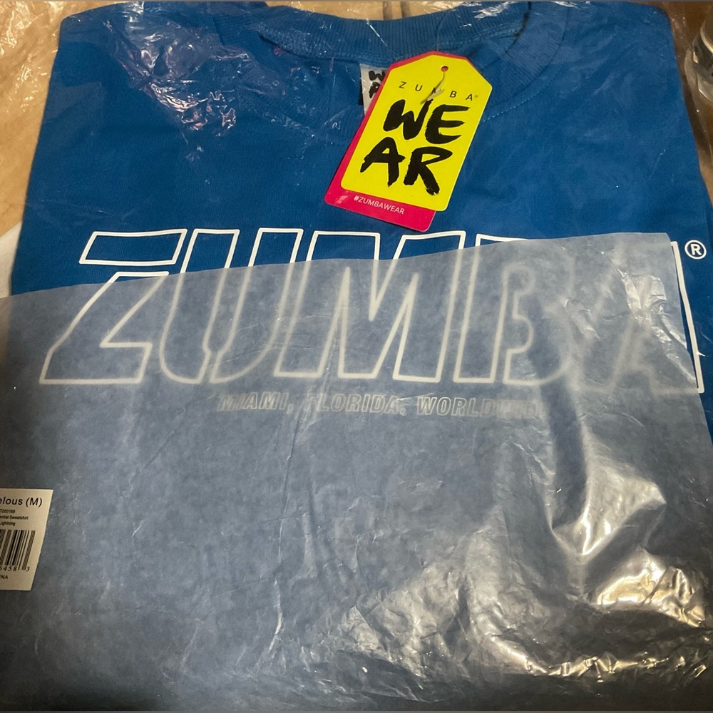 Zumba Sweatshirt - Picture 4 of 4